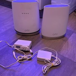 Orbi Tri-Band WiFi 6 Mesh Router with Built-in Cable Modem, 4.2Gbps With Add On satellite