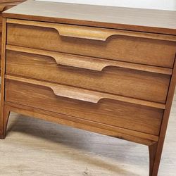 beautiful Mid Century Modern vintage small 3 drawer DRESSER / XL NIGHTSTAND with laminate top and Danish style drawer pulls And Others 