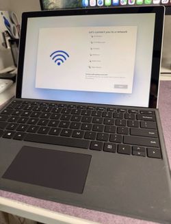 Microsoft Surface Pro 7+ - 7 Plus - Intel i7-1165G7 - 16GB RAM 256GB SSD - 1960