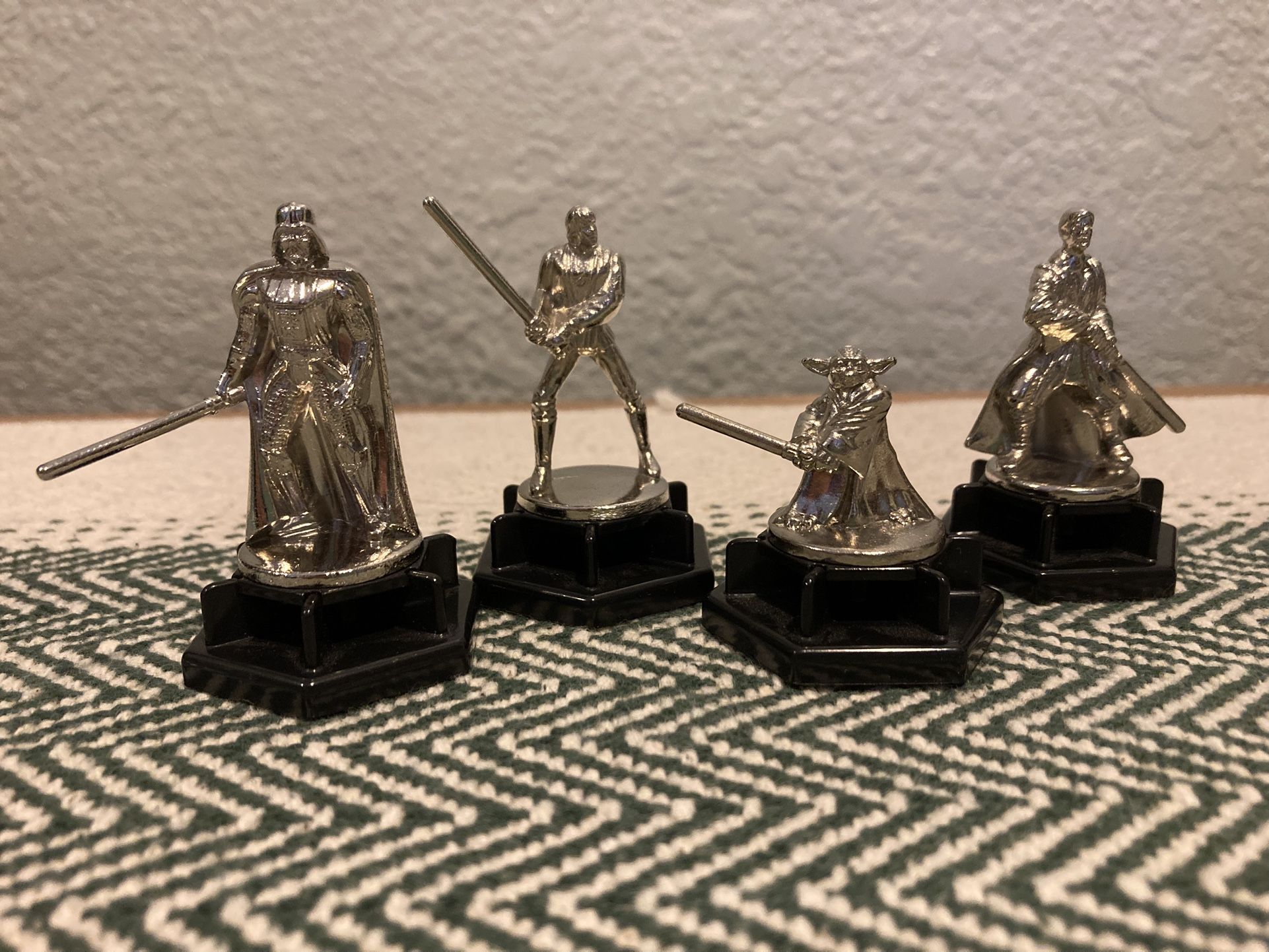 Trivial Pursuit Star Wars Pieces