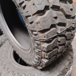 New Set Of Tires 33 1250 18 Mud Terrain 