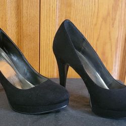 Womens Black Heels Size 7