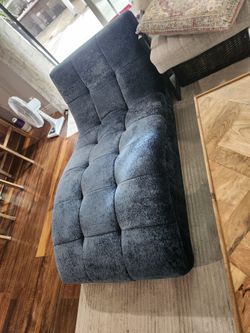 Foam lounge chaise