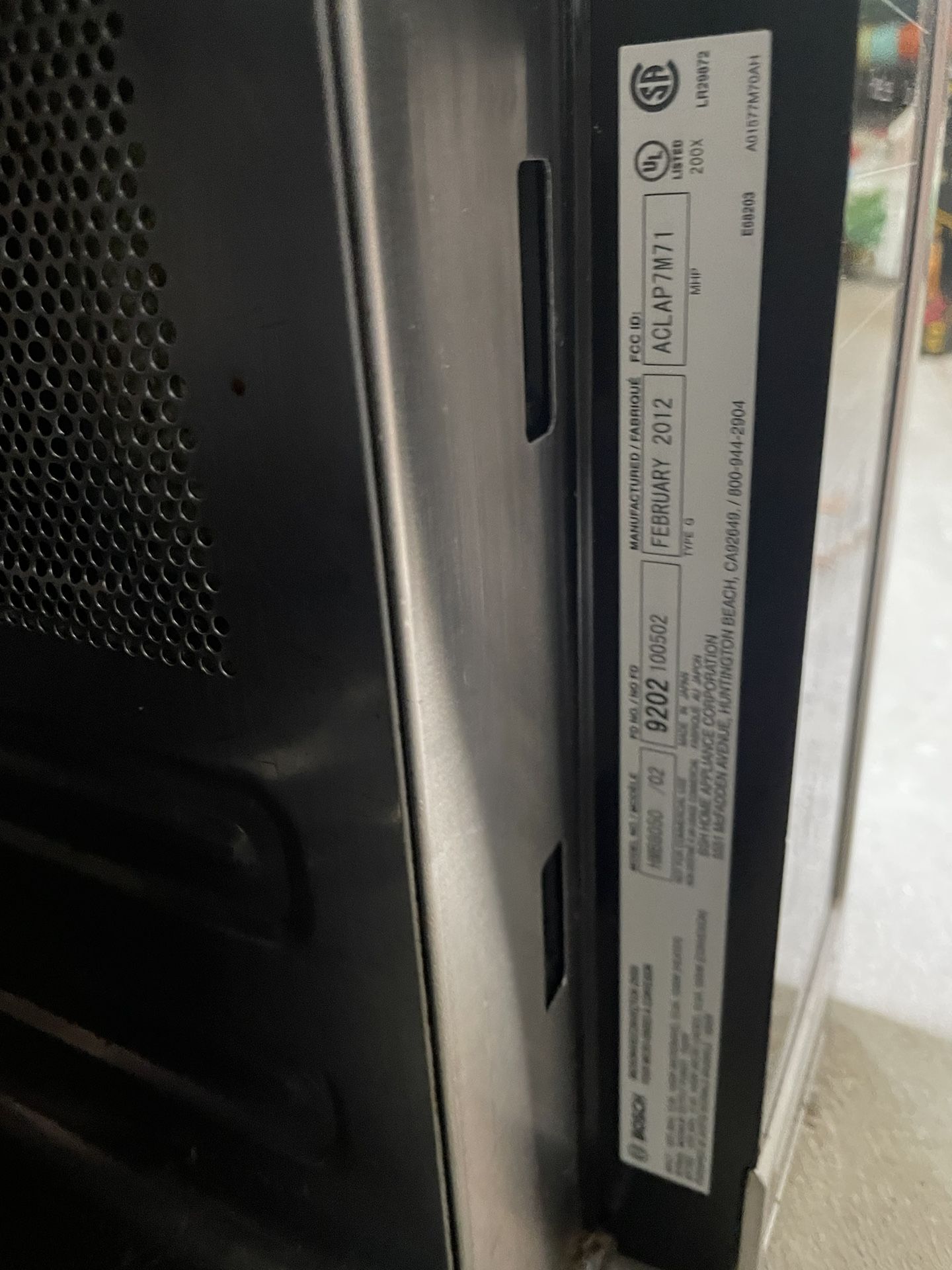 Bosch Conventional Oven And Microwave Combo(oven Works Not The Microwave)
