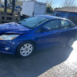 Parts 2013 Ford Focus For Parts Only 