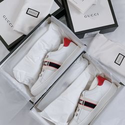 New- Gucci Kids sneakers ( Size 31 / 33)