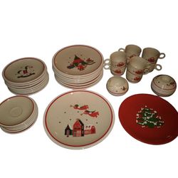 35 piece 80s EPOCH HOLIDAY JOY christmas dinnerware set  