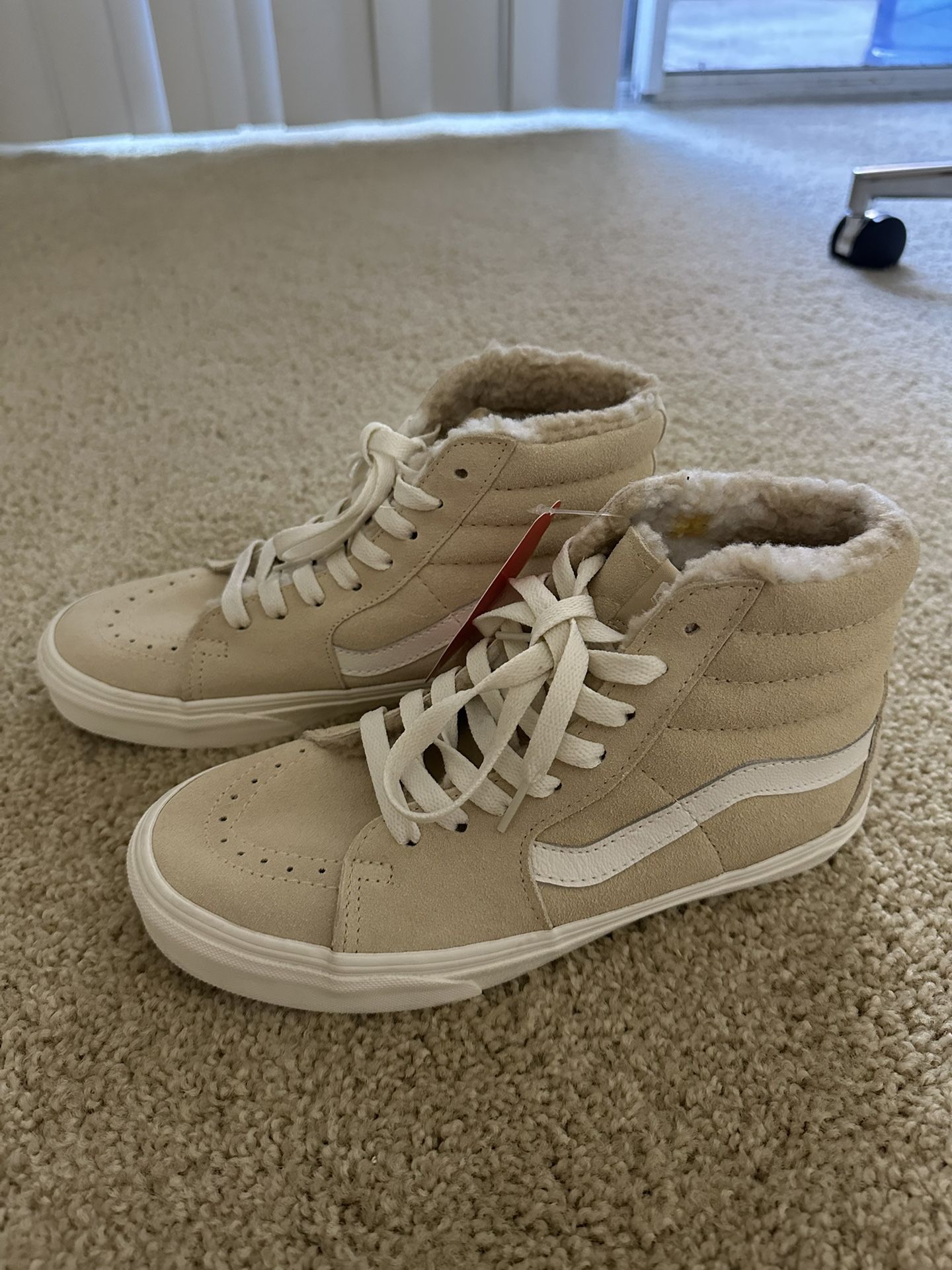 Vans - Women Sk8-Cozy Hug Shoe