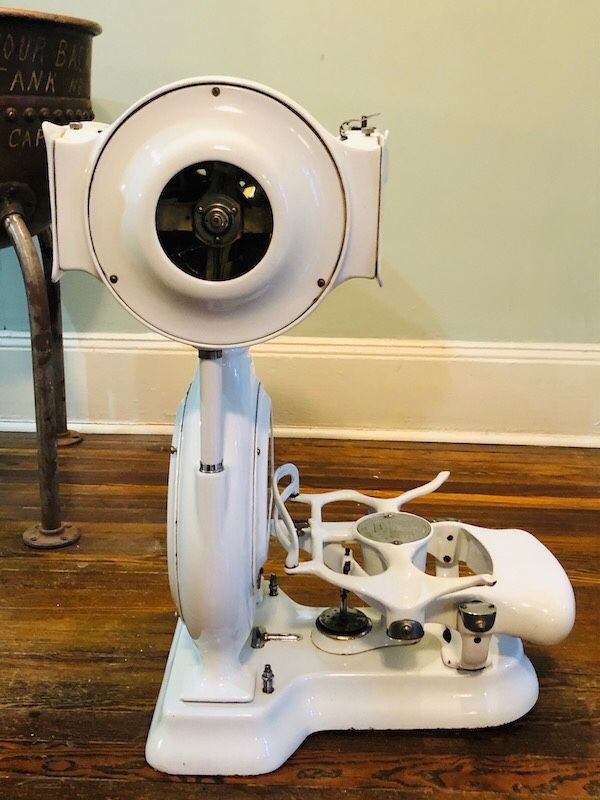 Antique 1930's Era Toledo Barrel Style Balance Scale