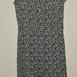 Black & White Flowery Dress (S/M)