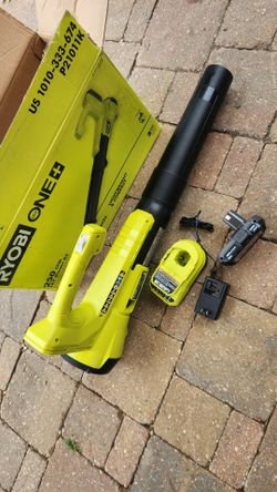 RYOBI
ONE+ 18V 90 MPH 250 CFM Cordless Battery Leaf Blower/Sweeper with 2.0 Ah Battery and Charger