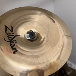 Zildjian Cymbal 