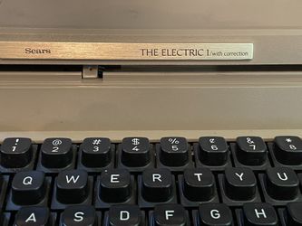 Sears THE ELECTRIC 1/with correction-Typewriter