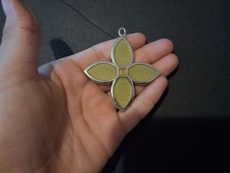 Women's R Pendant