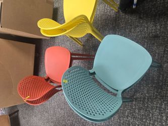 Article outdoor dinning chairs plastic