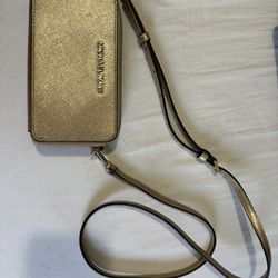 Michael Kors Crossbody Wallet
