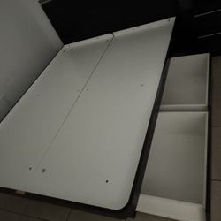Custom Queen Platform Bed w/ 4 Draws