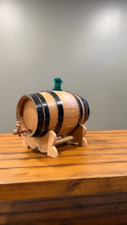 Small Oak Aging Barrel with Stand