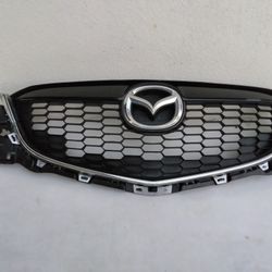 2013-2014-2015 Mazda Cx5 Grille OEM Used