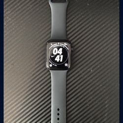 Apple Watch Perfect Condition 