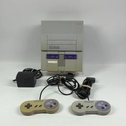 Nintendo Super Nintendo Entertainment System SNES Console Gaming System SNS-001
