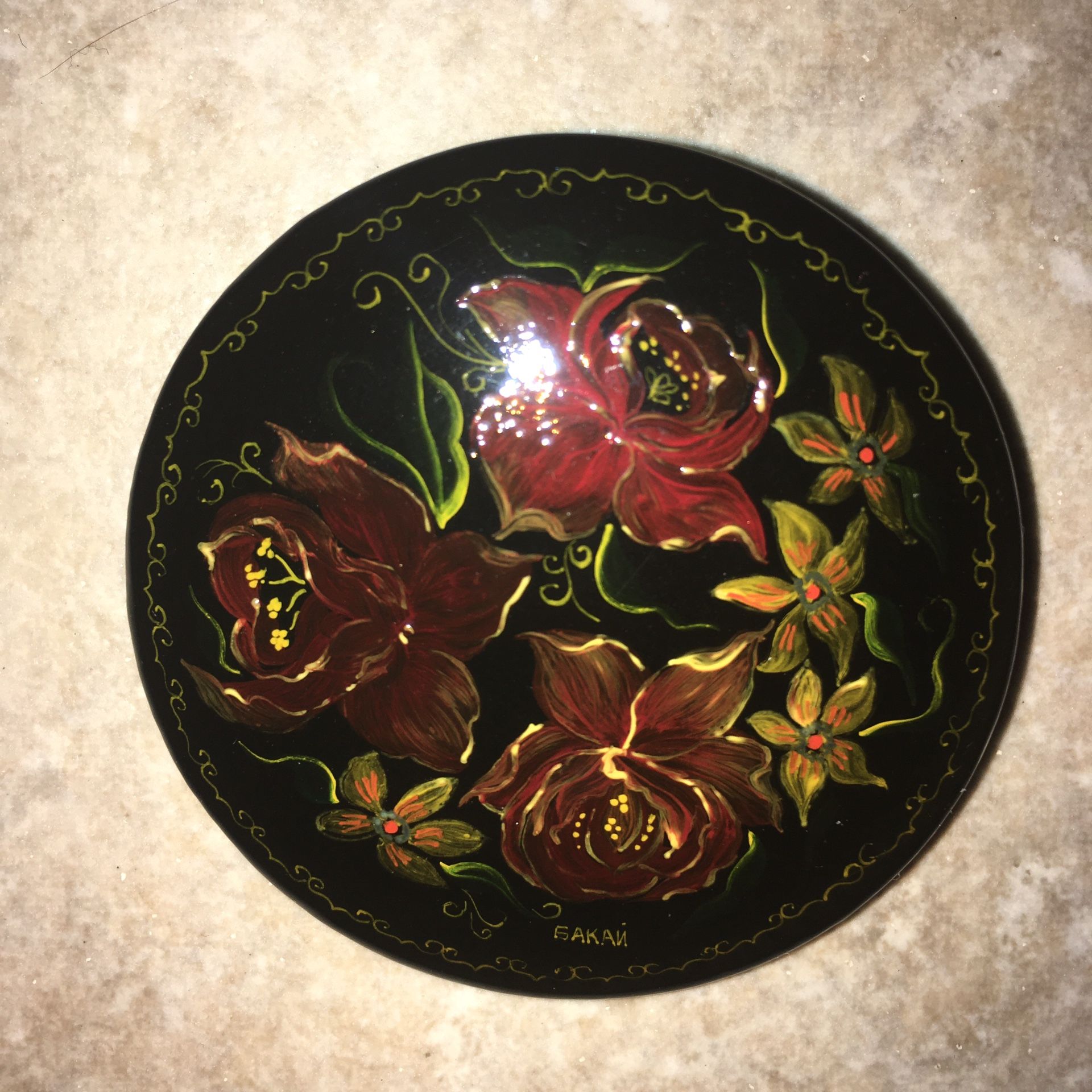 Vintage Russian lacquer wood brooch