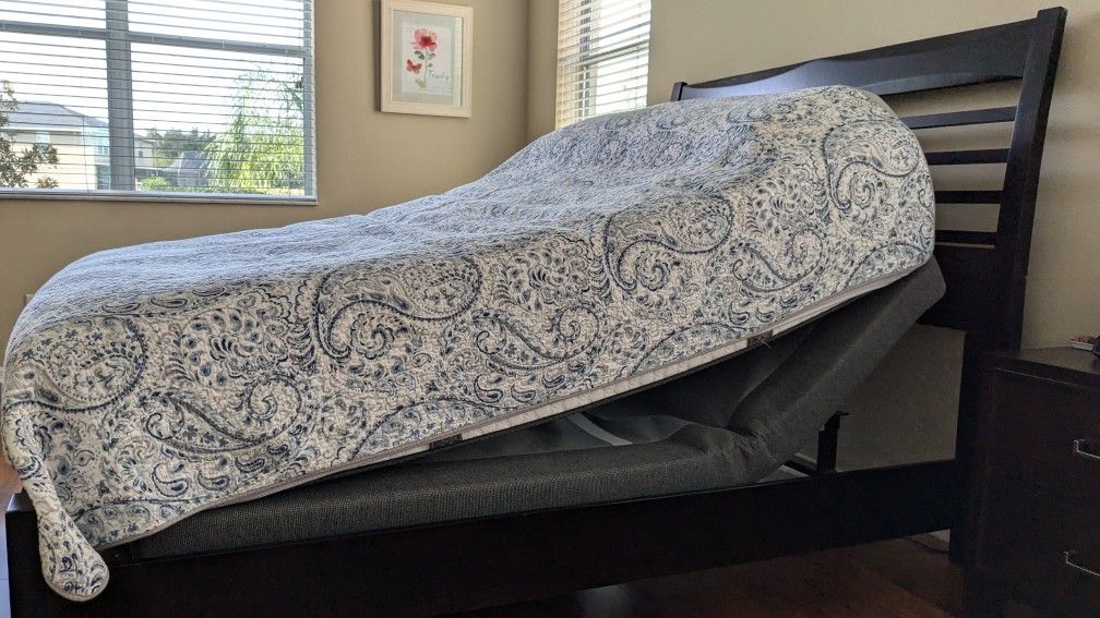 Power adjustable queen bed,mattress and frame set