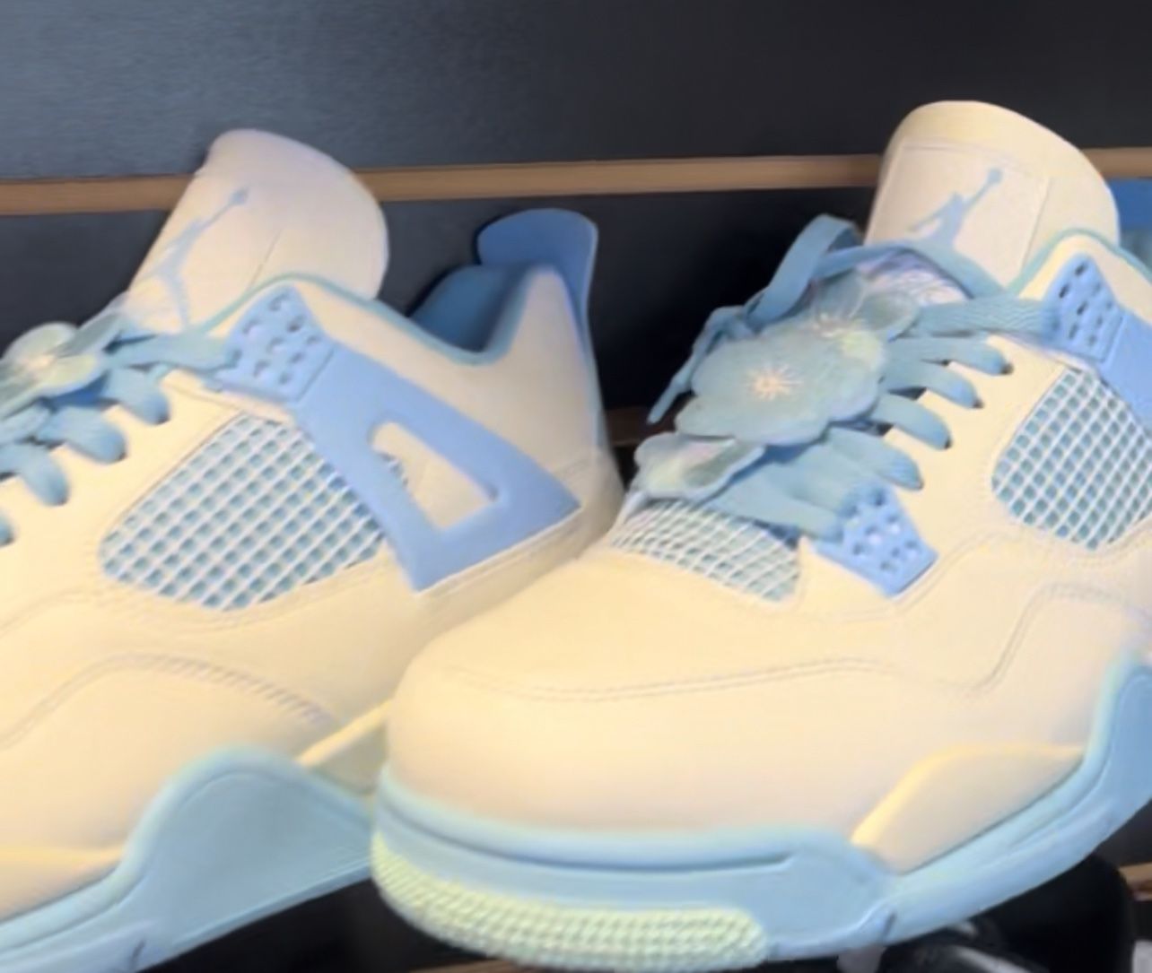 Jordan 4 Forget Me Not 
