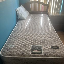 Twin Bed With Headboard And Mattress 