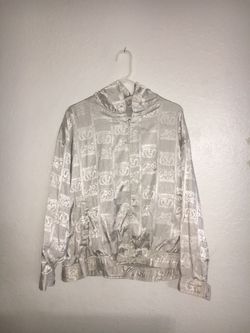 ZIP UP SWEATER SIZE LARGE