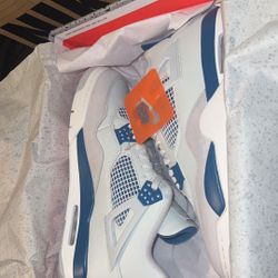 Jordan 4 Military Blue