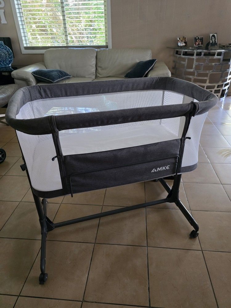 Bassinet/ Cuna Para Bebes MOISES