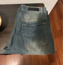 Baggy pants