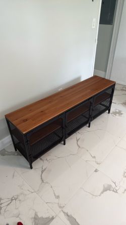 Metal desk with magnetic doors