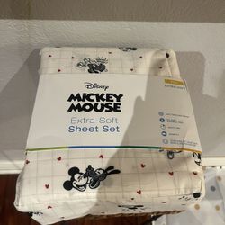 Mickey Mouse Sheet Set