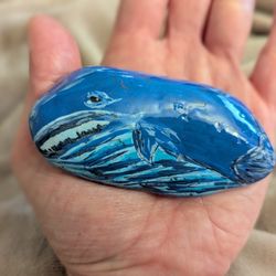 Hand-Painted Blue Whale Rock – Acrylic & Resin Ocean Art