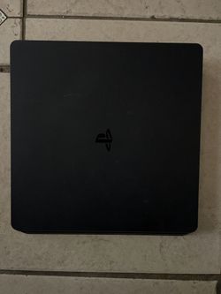 Playstation 4 slim 1TB