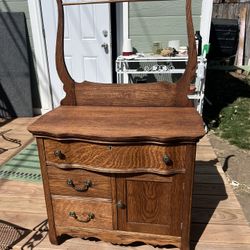 Antique Wash Table