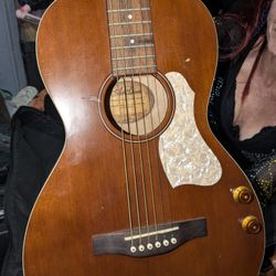 Acoustic Electric Guitar - Art & Lutherie 