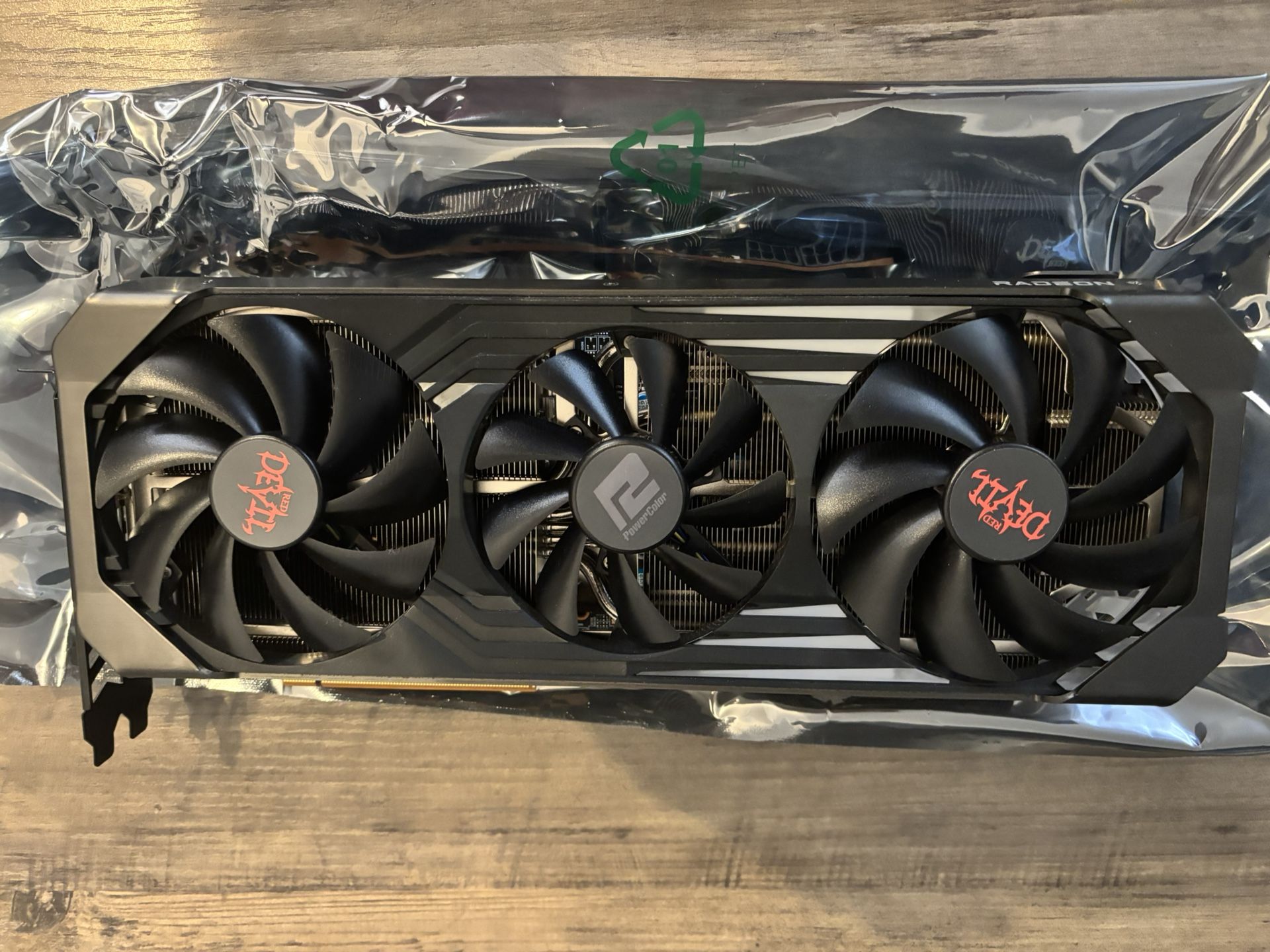 Red Devil AMD Radeon RX 6700 XT 12GB GDDR6