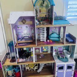 Doll House