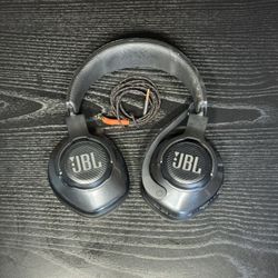 JBL Quantum 400 Gaming Headset