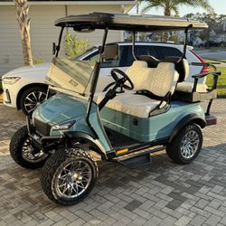 Golf Cart 2023