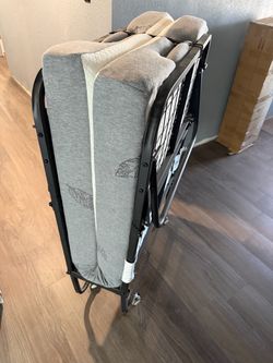 Single pop out mattress