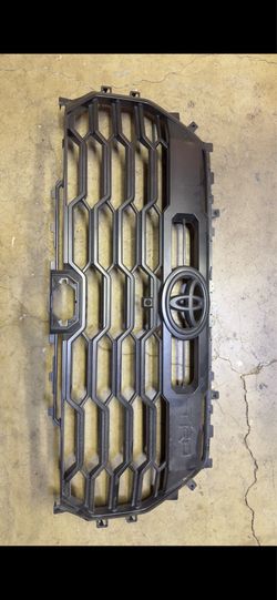 2025 toyota tundra grill