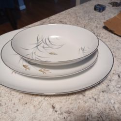 CHINA SERVING PLATES