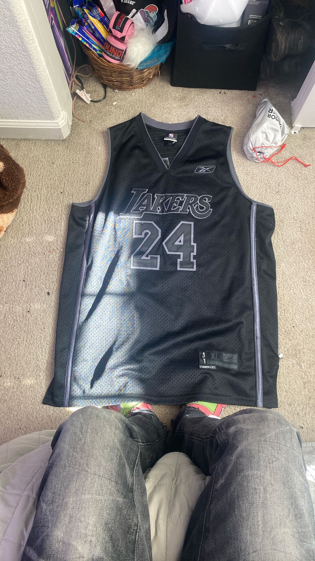 XL Reebok #24 Kobe Bryant Blk Jersey