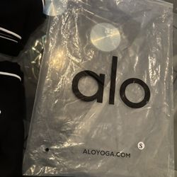 Black / White Alo AirBrush Set Leggings & Bra