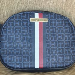 Tommy Hilfiger Waverly II-Crossbody-Coated Square Monogram