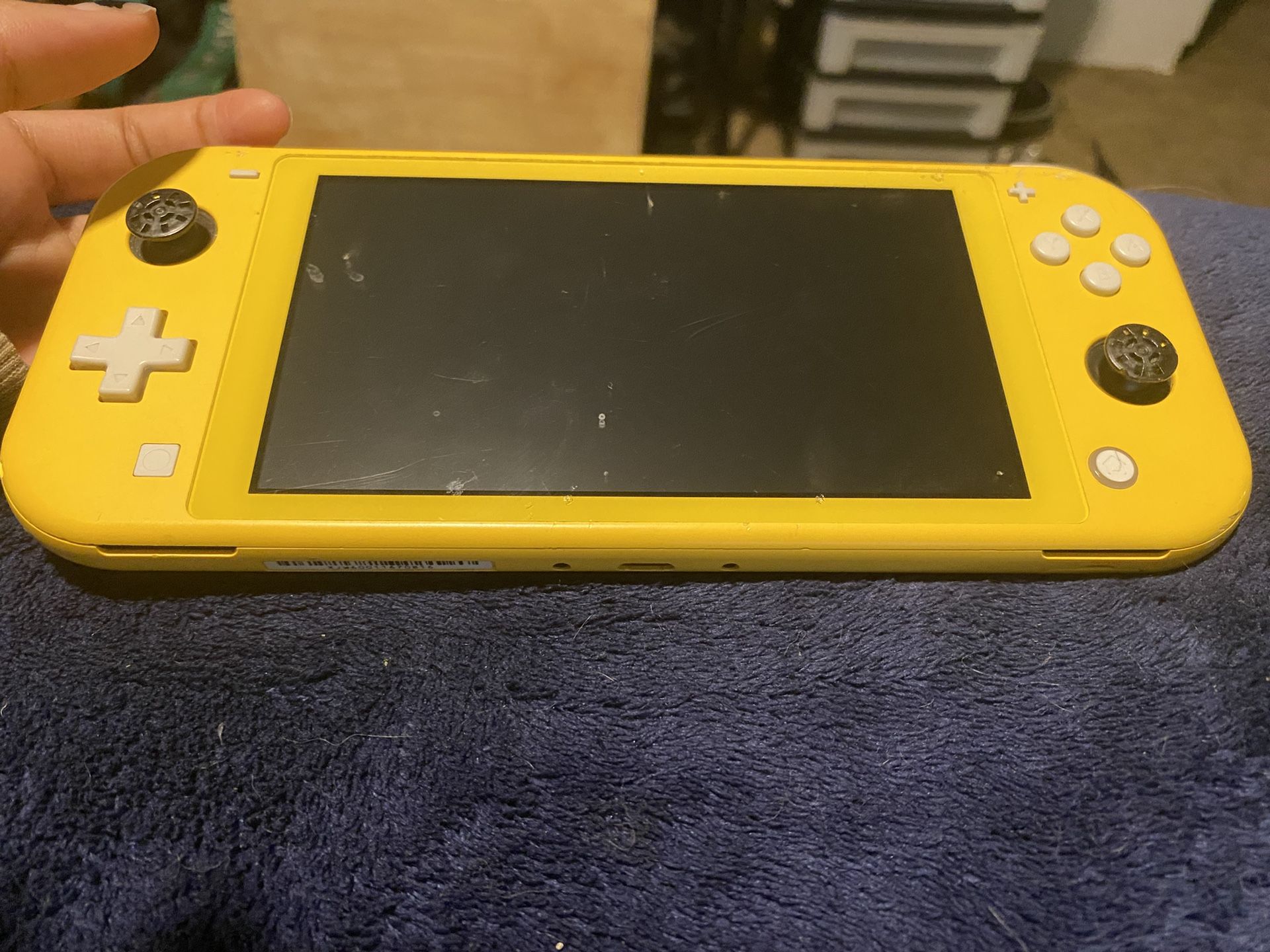 Yellow Nintendo Switch Lite